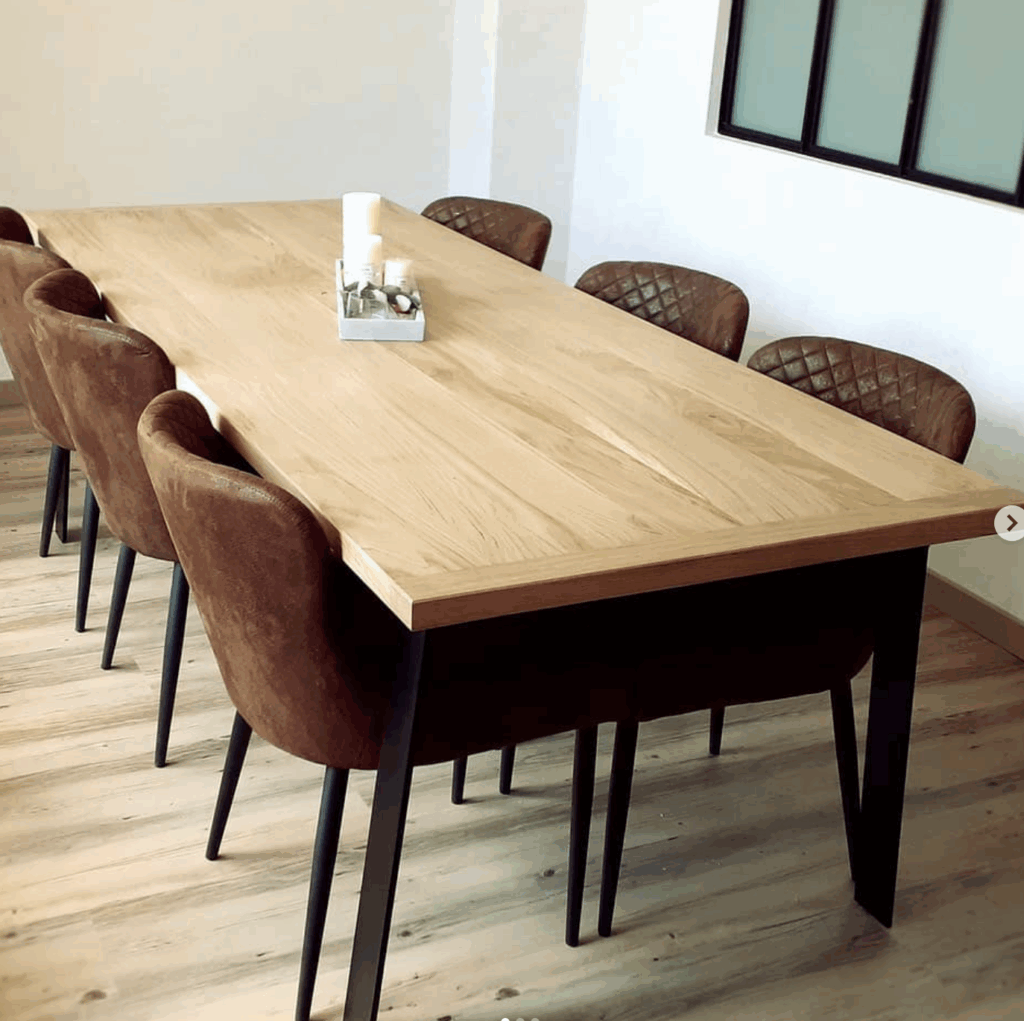 création d'une table à manger