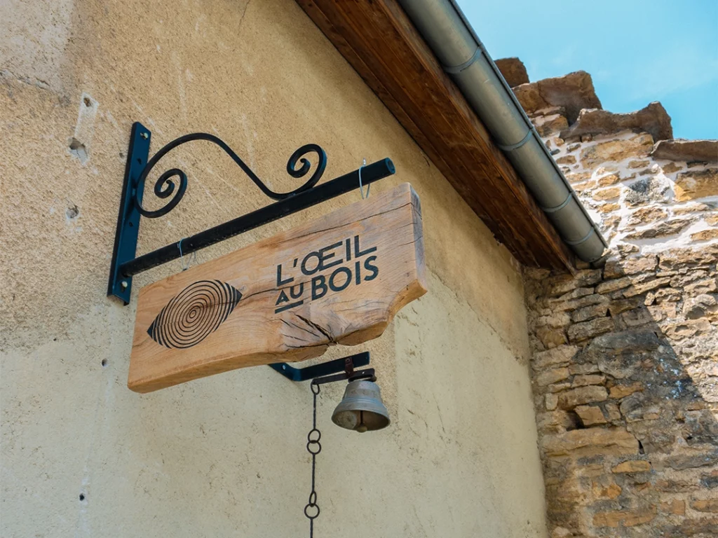 L'atelier d'ébénisterie situé à Montain dans le Jura